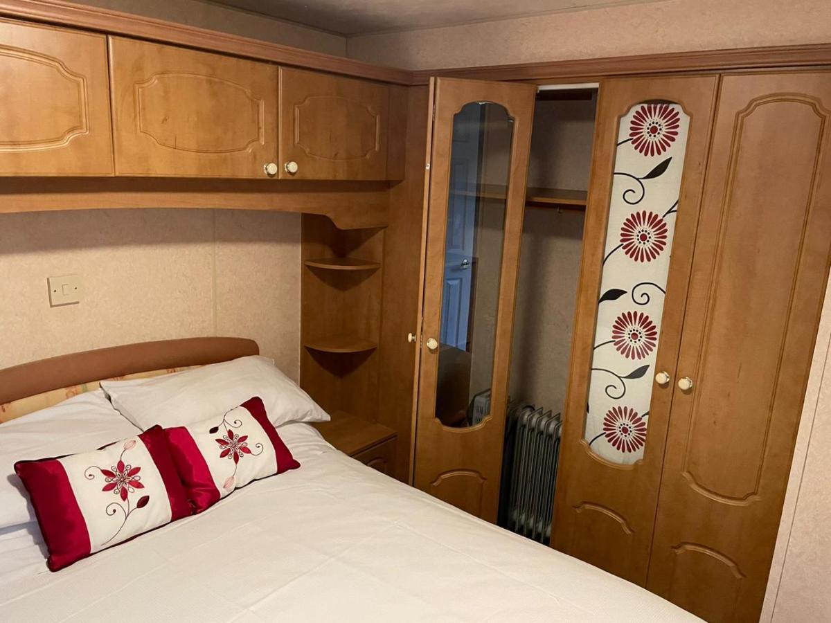 다눈 38 Glenfinart Caravan Park 빌라 외부 사진