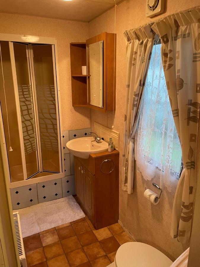다눈 38 Glenfinart Caravan Park 빌라 외부 사진